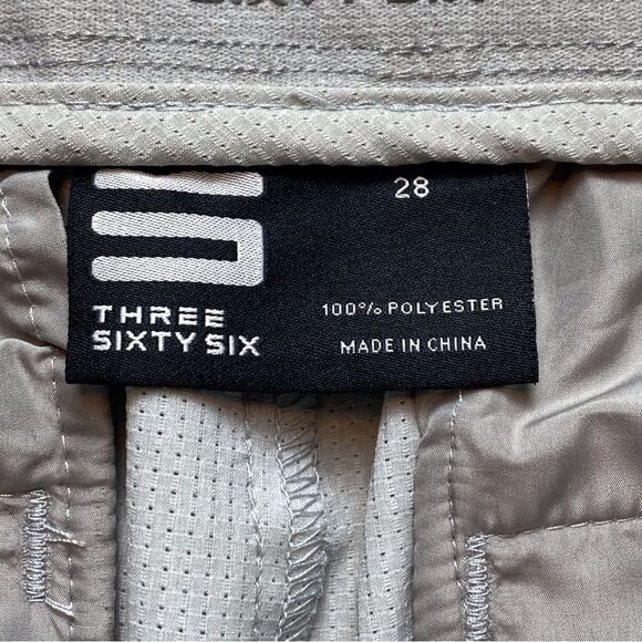 Three Sixty Six Light Gray Shorts Size 28 - Picture 3 of 10